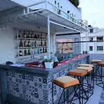 Alba Premier, Indore