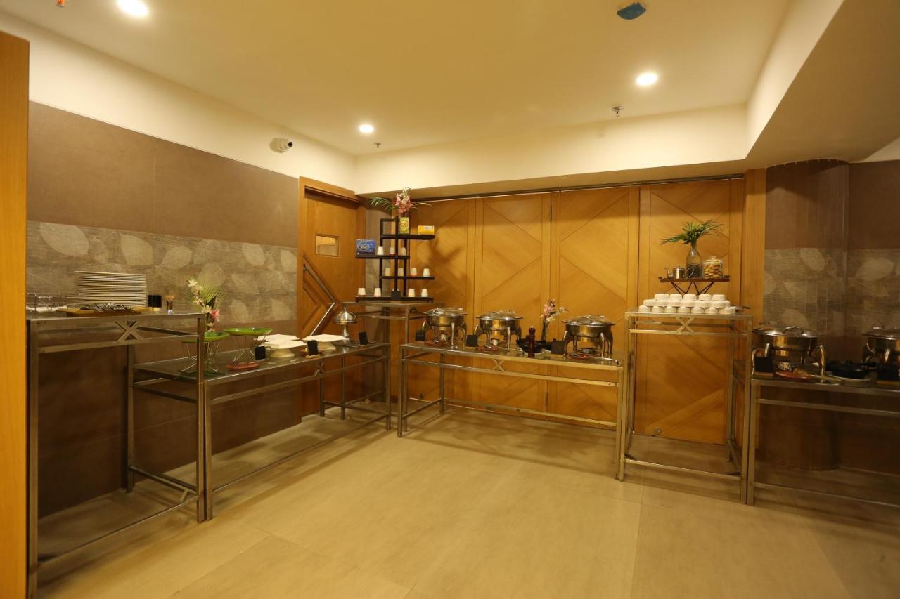Hotel Alba Premier, Indore