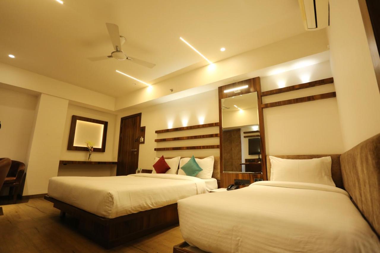 Alba Premier, Indore
