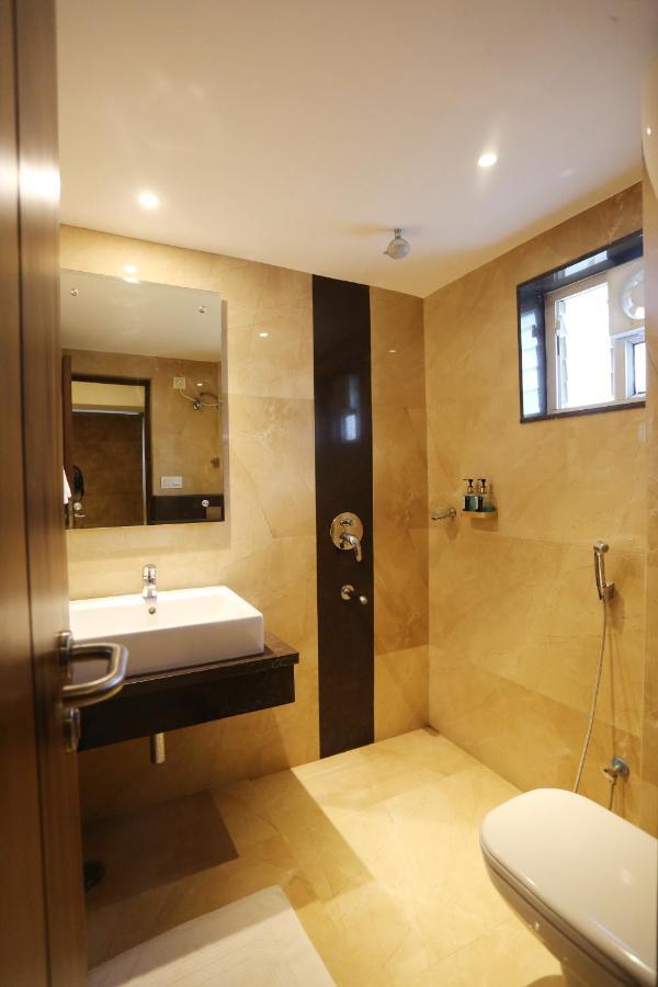 Alba Premier, Hotel *